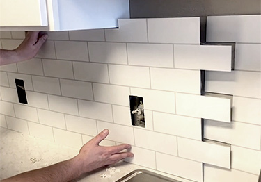 Kitchen Backsplash Kit from AquaWalls