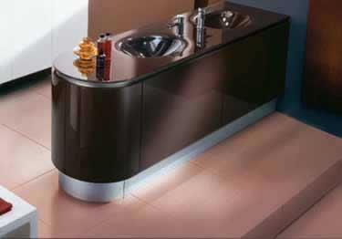 Smooth Metal Wall Base Molding