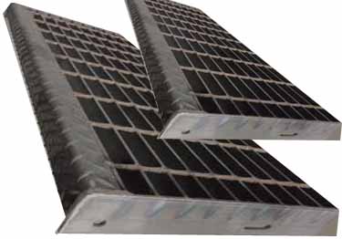 Galvanized Steel Stair Treads Anti-Slip Interior Exterior