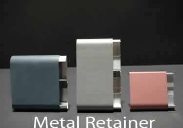 wall guard with aluminum retainer