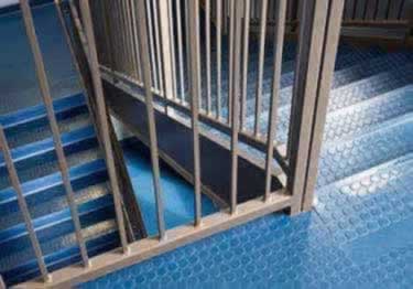 stair treads low profile disc