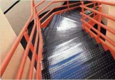 stair treads low profile disc