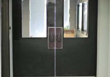 door push and pull plates