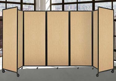 Foldable room divider