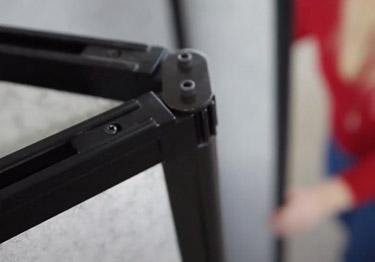 Foldable room divider