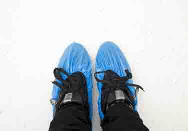 disposable shoe covers