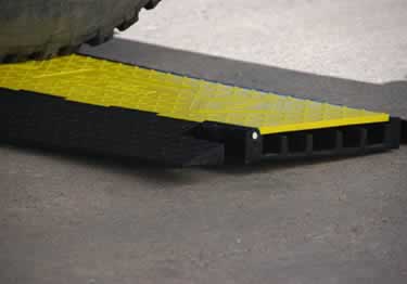 yellow jacket 5 hd cable protector