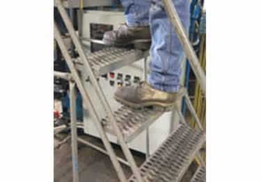 metal safety stair treads grip strut